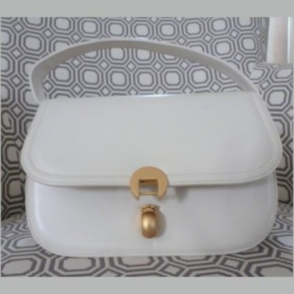 Frenchy of California Ivory Handbag with Detachable Strap - Picture 2 of 10